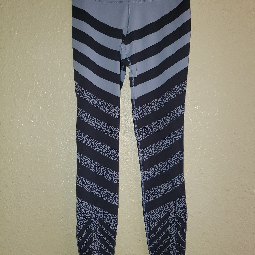 Nike legend tights- S